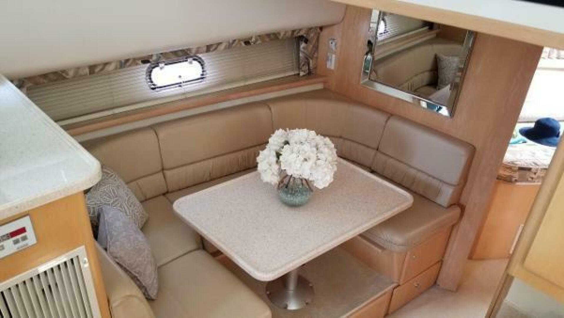 1998 Carver 445 aft cabin motor yacht