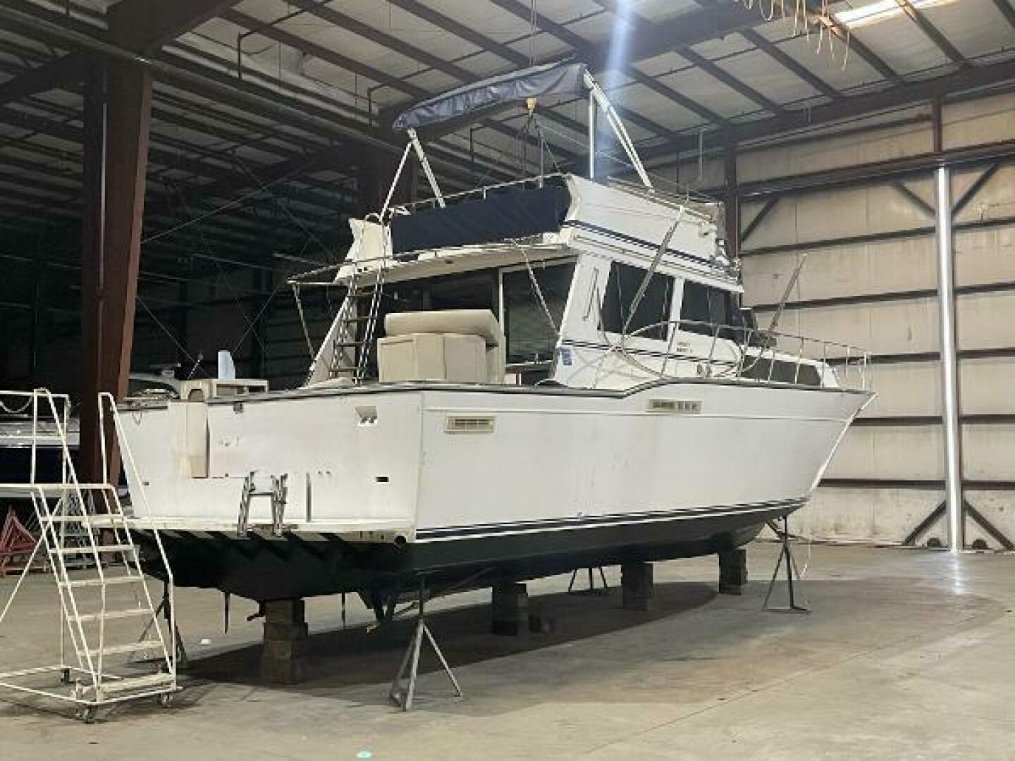 1989 Marinette 41 marquis convertible