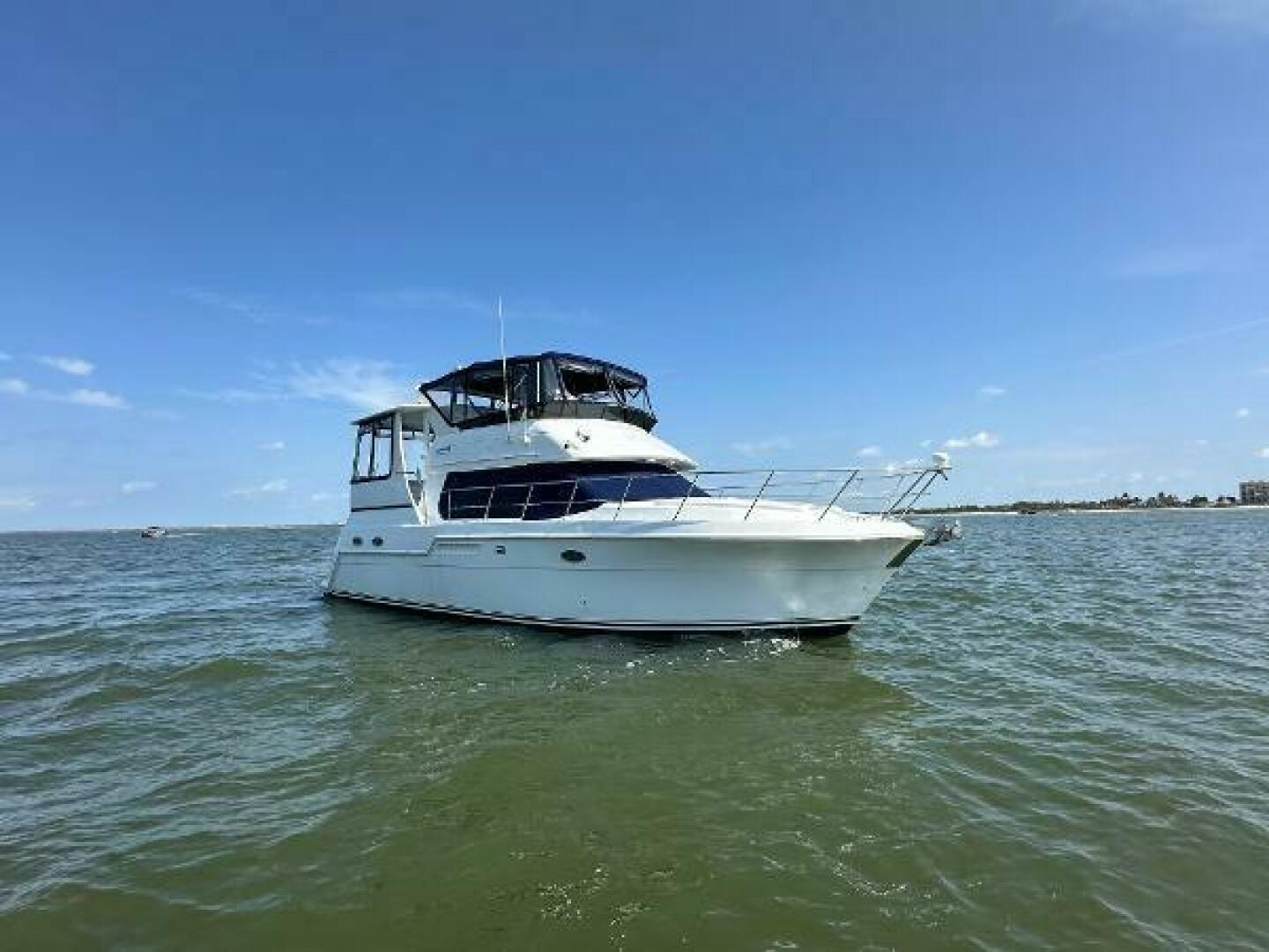 2000 Carver 406 motor yacht