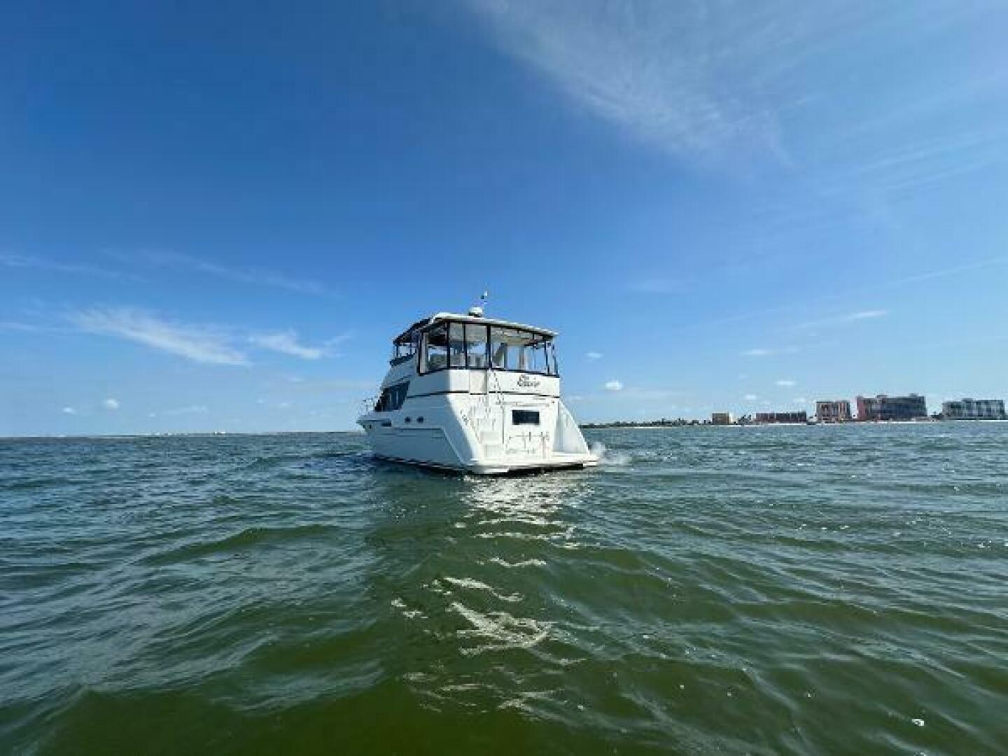 2000 Carver 406 motor yacht