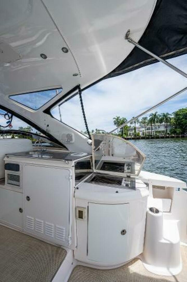 2006 Regal commodore 4460