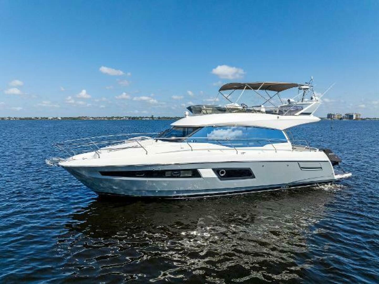 2018 Prestige 460