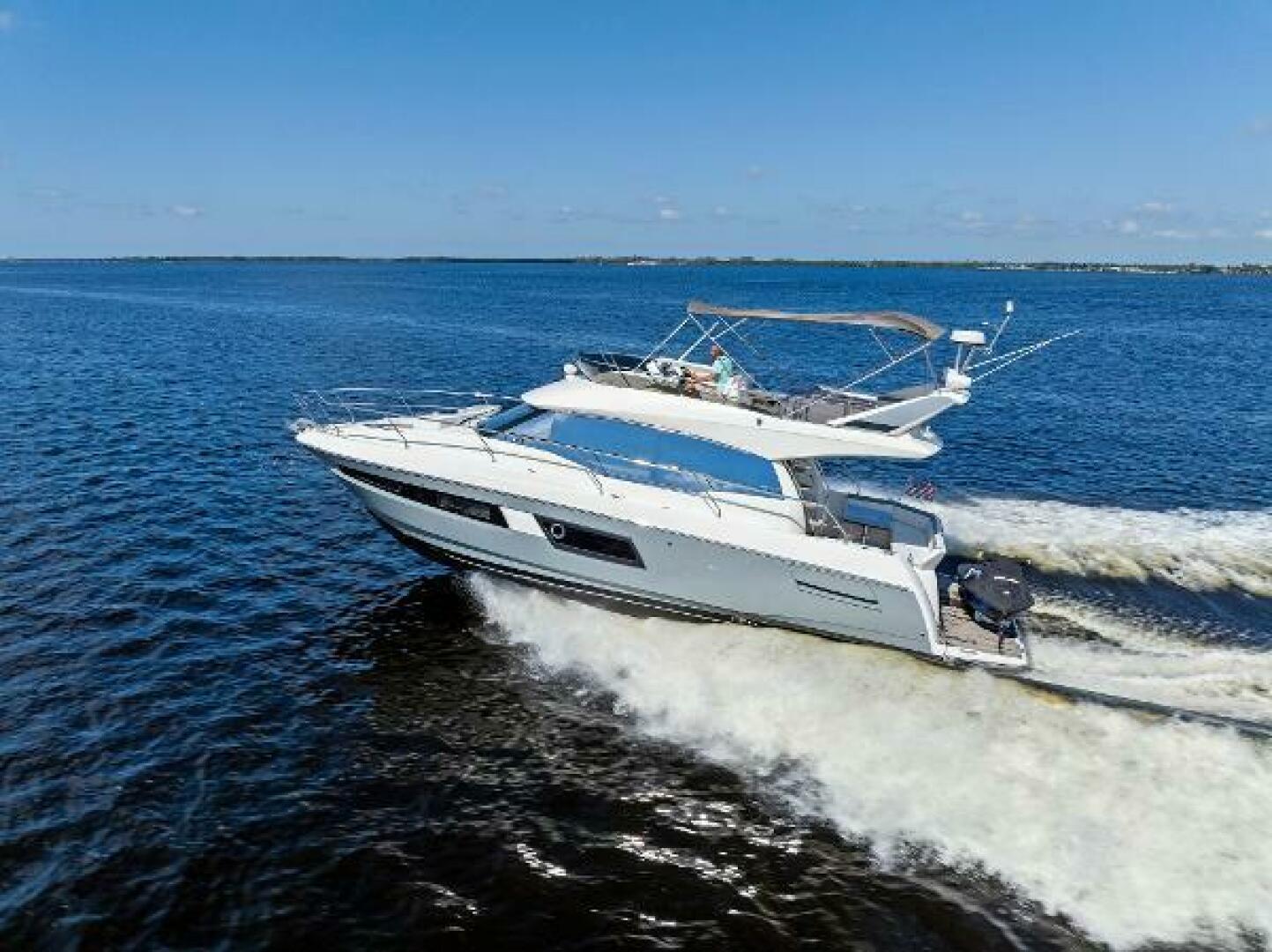 2018 Prestige 460
