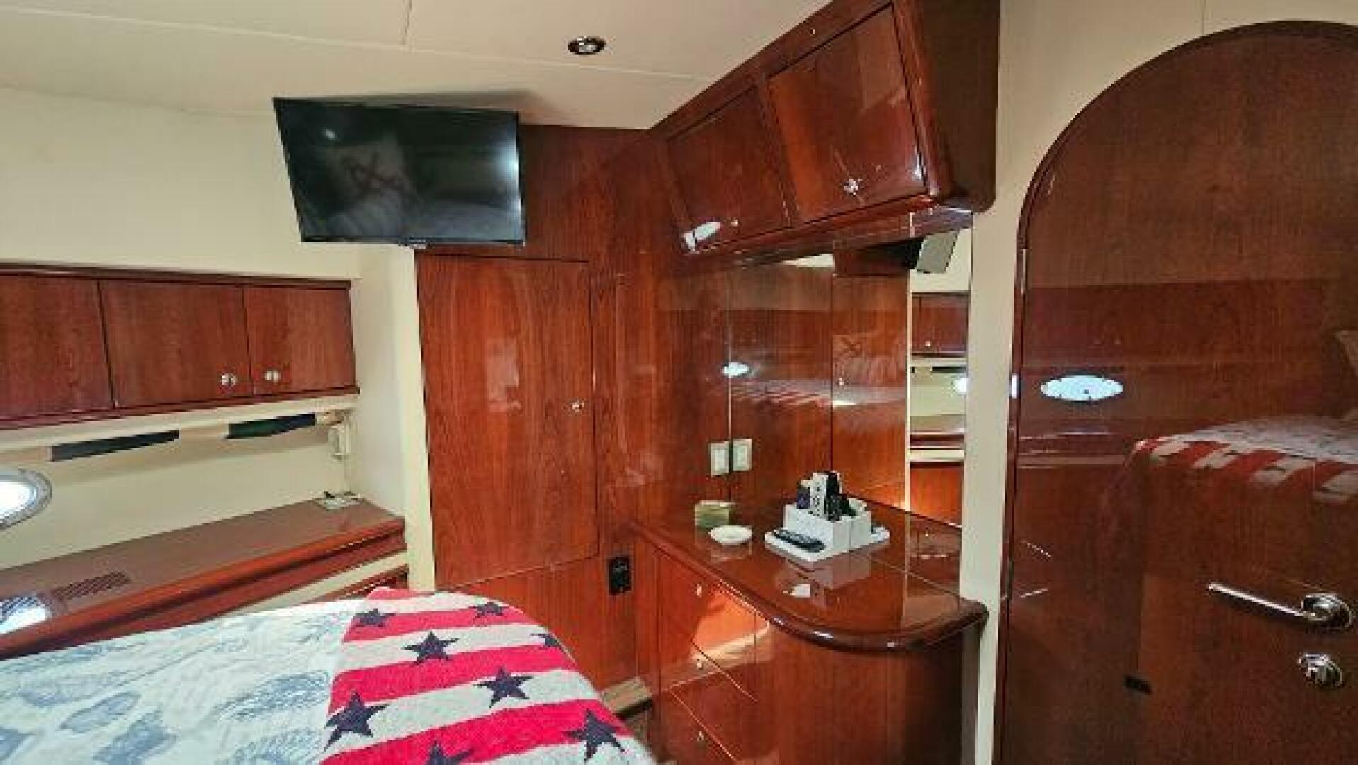 2005 Neptunus 56 flybridge