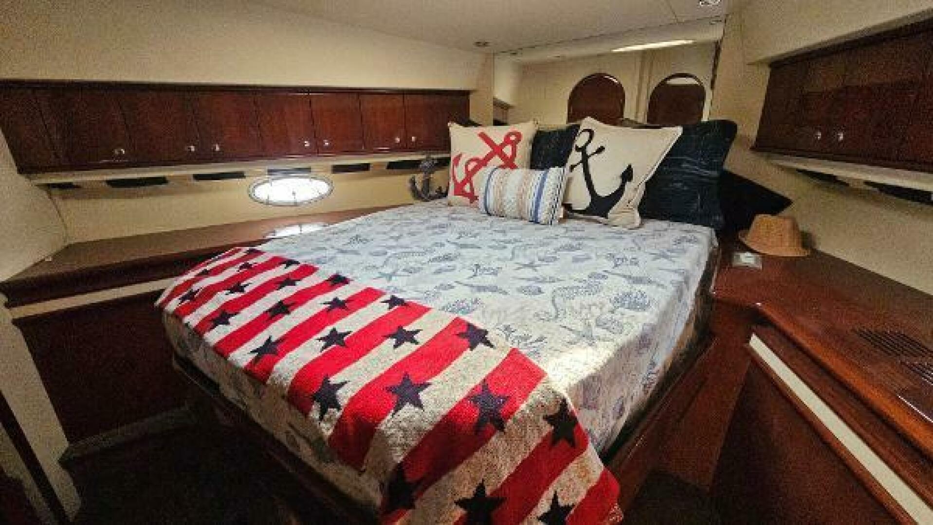 2005 Neptunus 56 flybridge