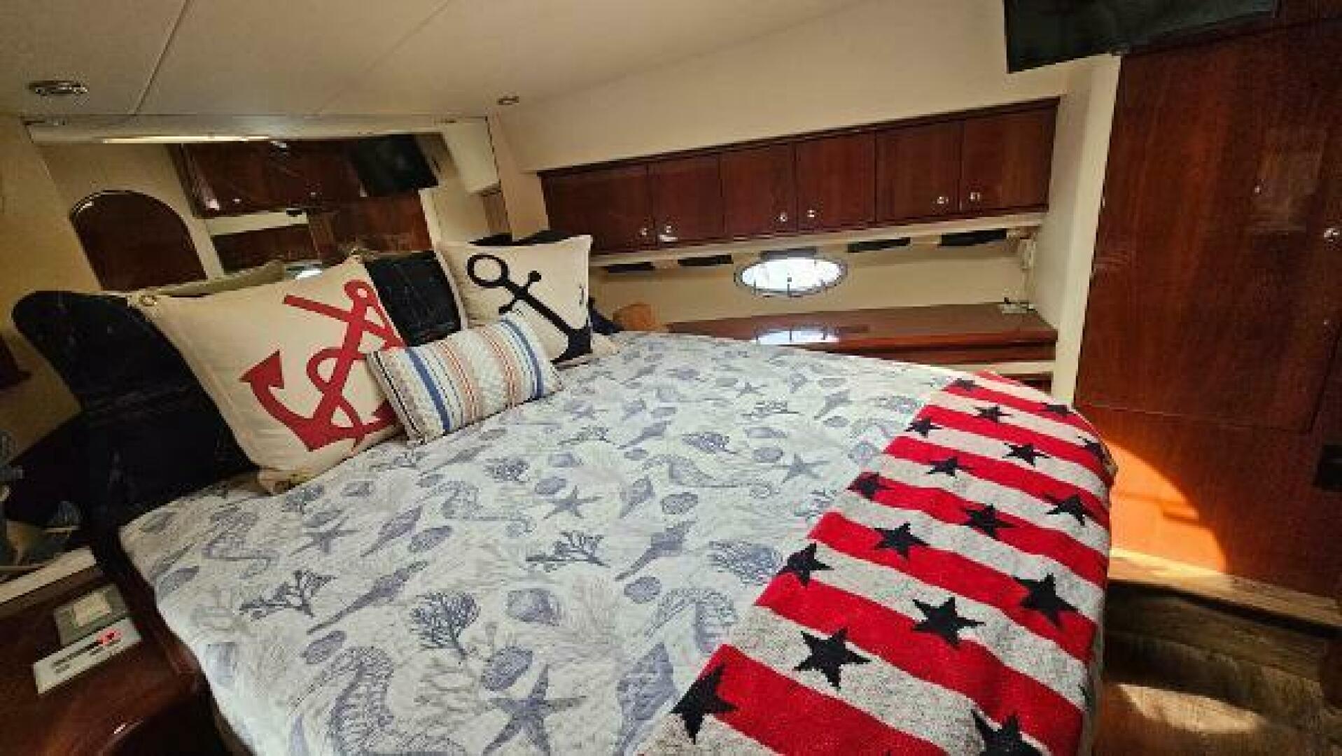 2005 Neptunus 56 flybridge