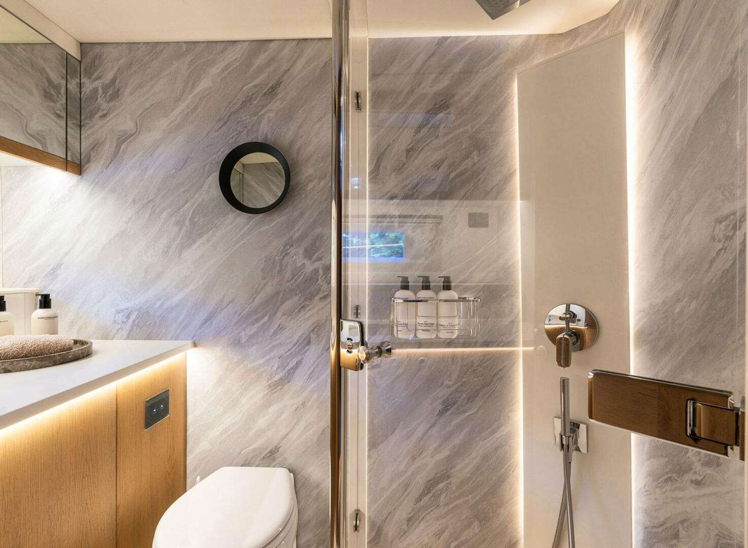 CHAMPAGNE HIPPY 85ft Oyster Yachts Yacht For Sale