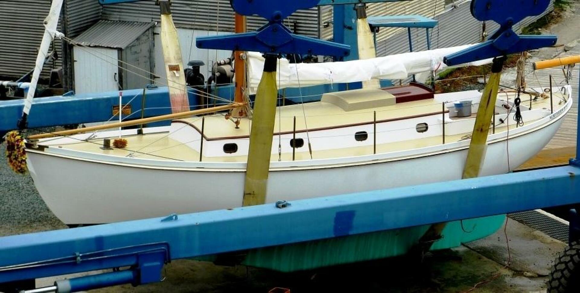 NORTHERN ROSE 29ft Brooklin Boat Yard Yacht For Sale