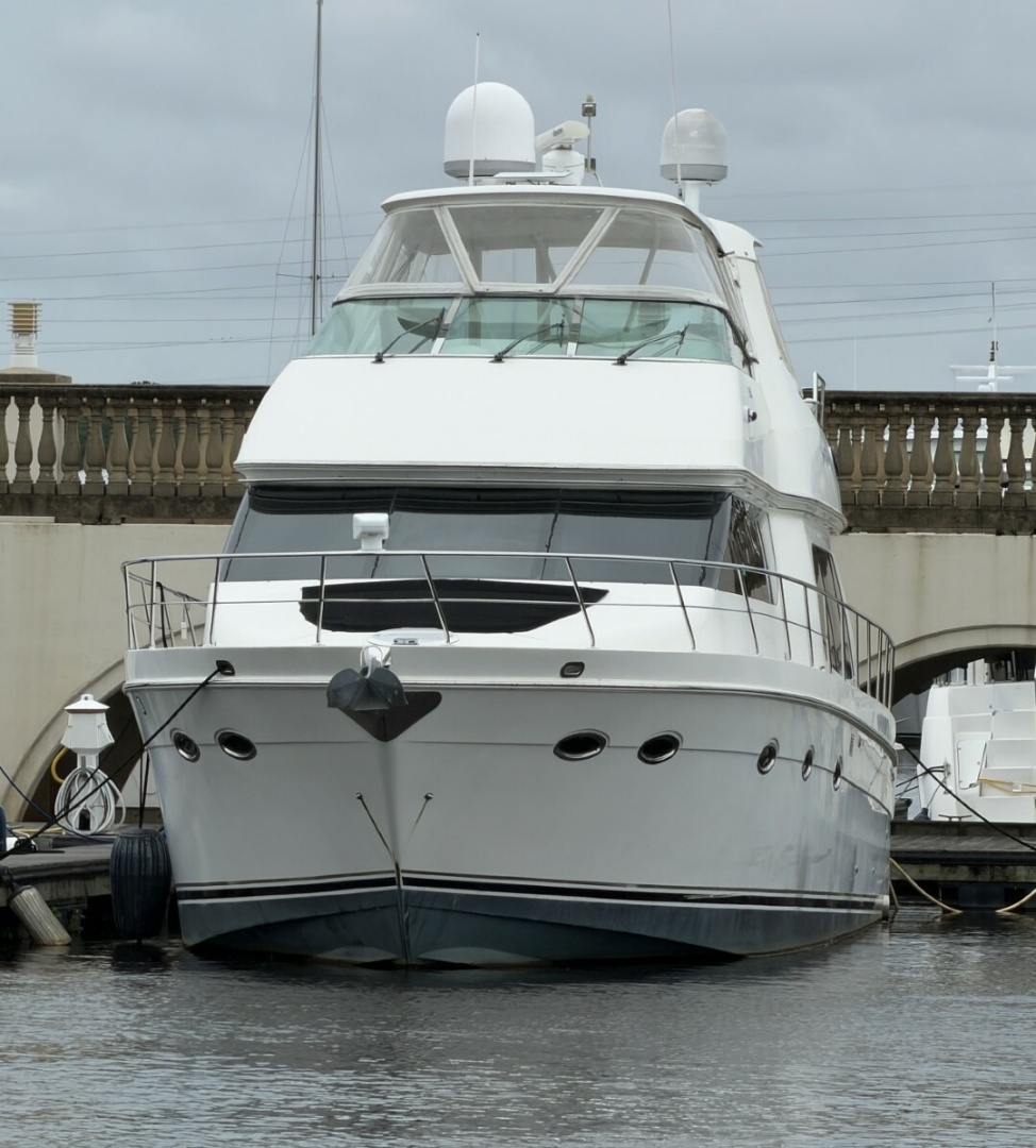 Seas The Day 56ft Carver Yacht For Sale