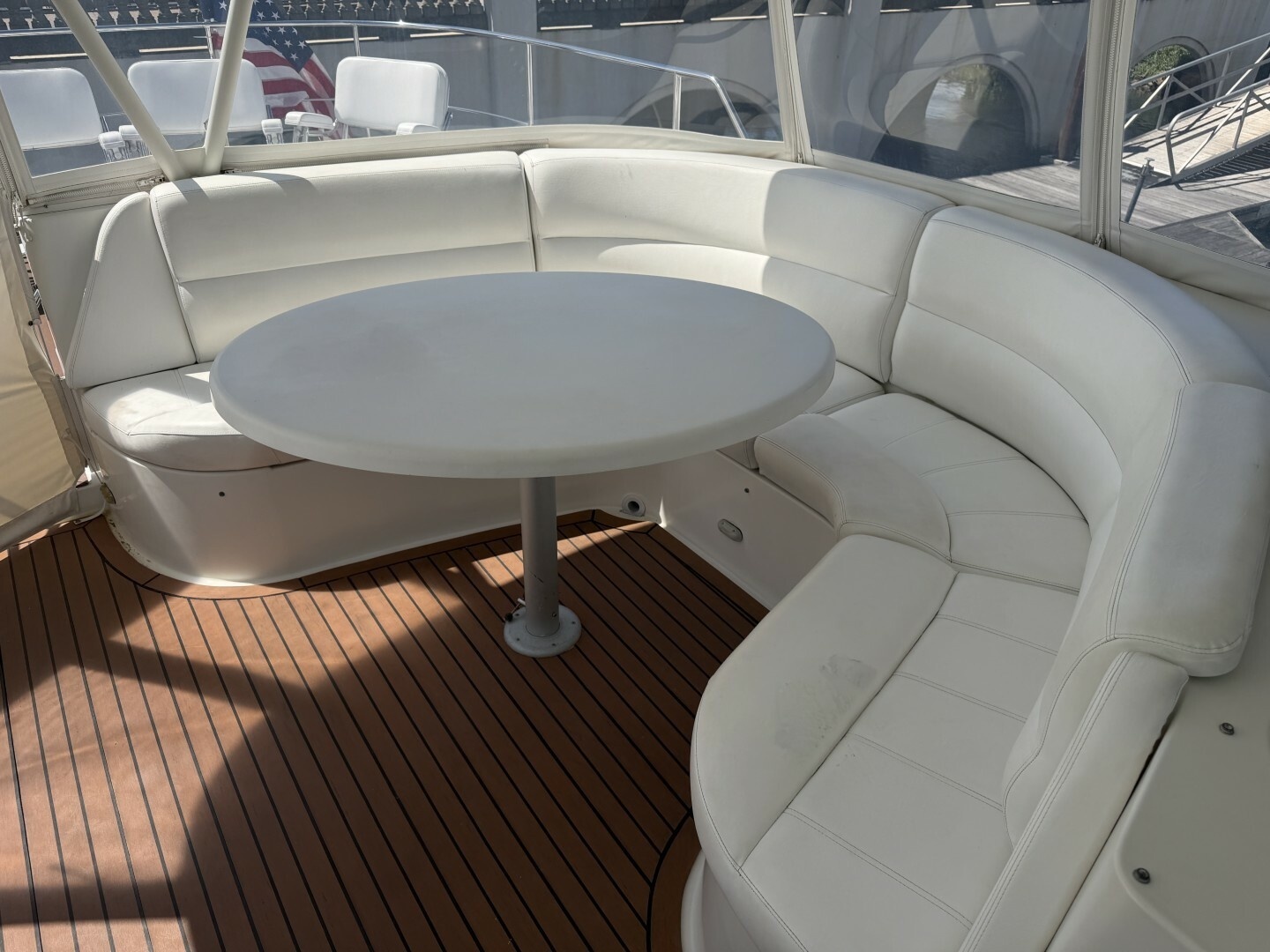 2006 Carver 56 VOYAGER
