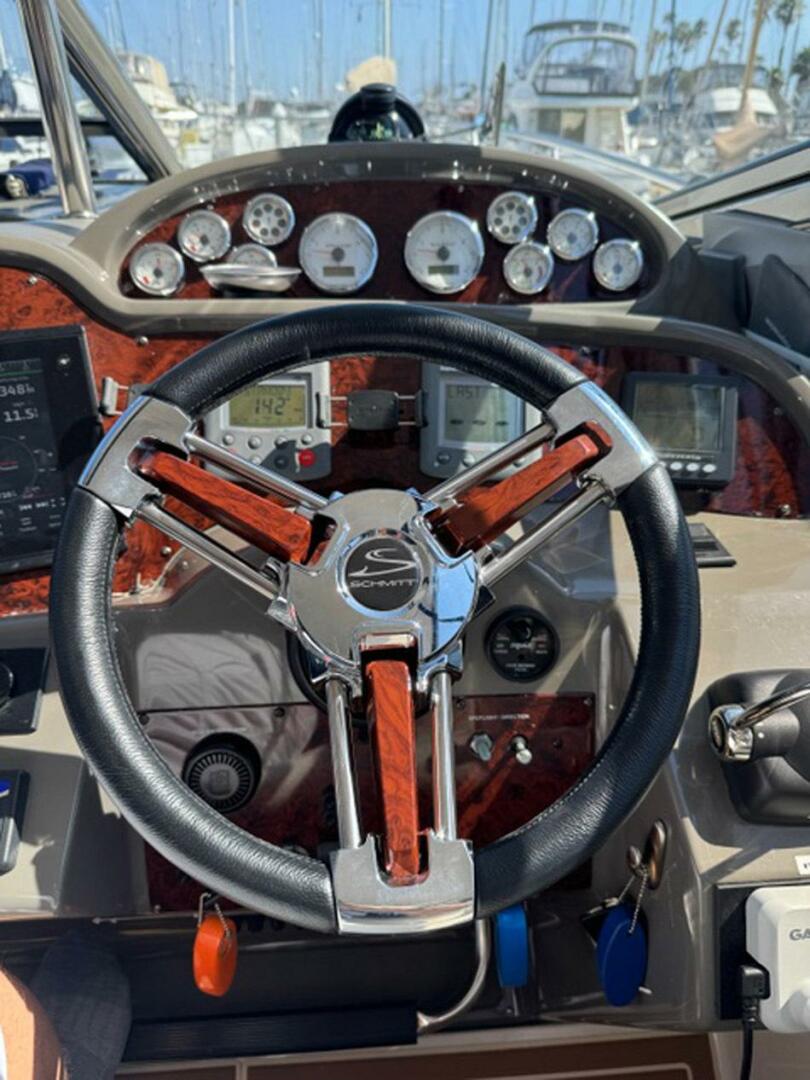 2008 Regal commodore 4060