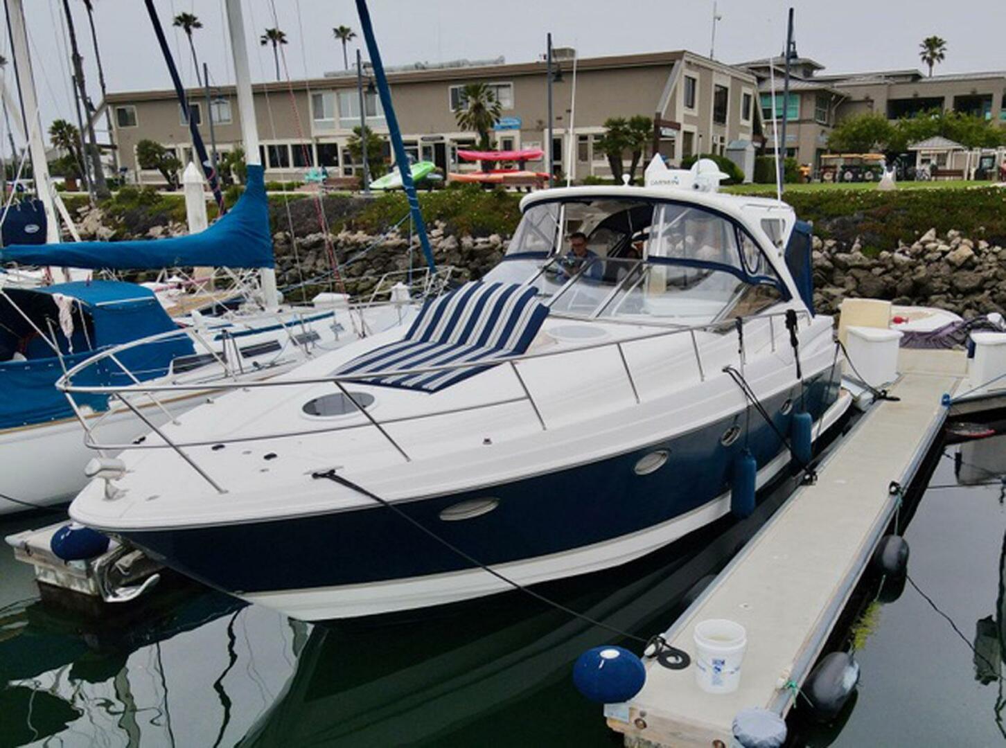 2008 Regal commodore 4060