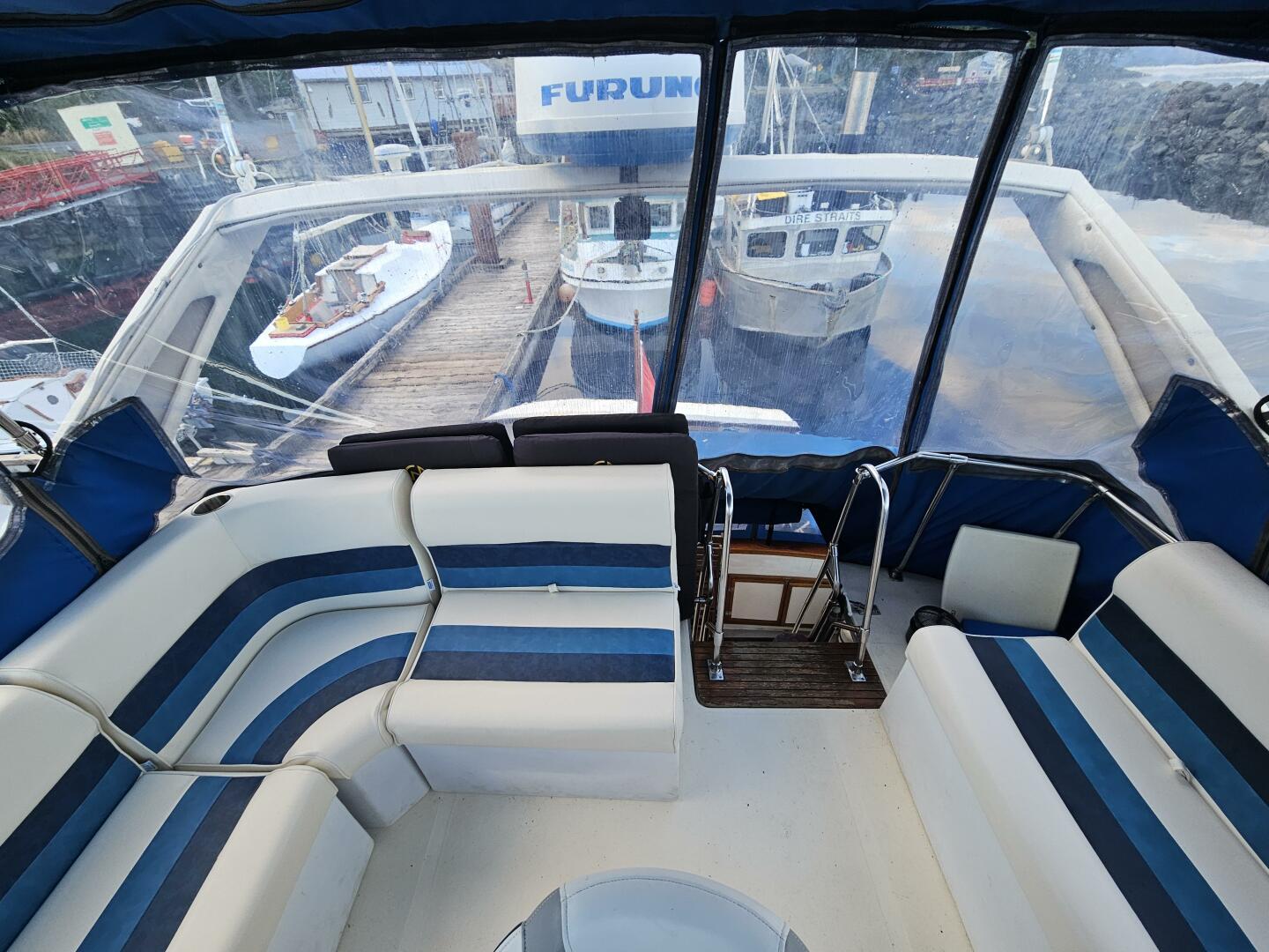 Summer Split 38ft Bayliner Yacht For Sale