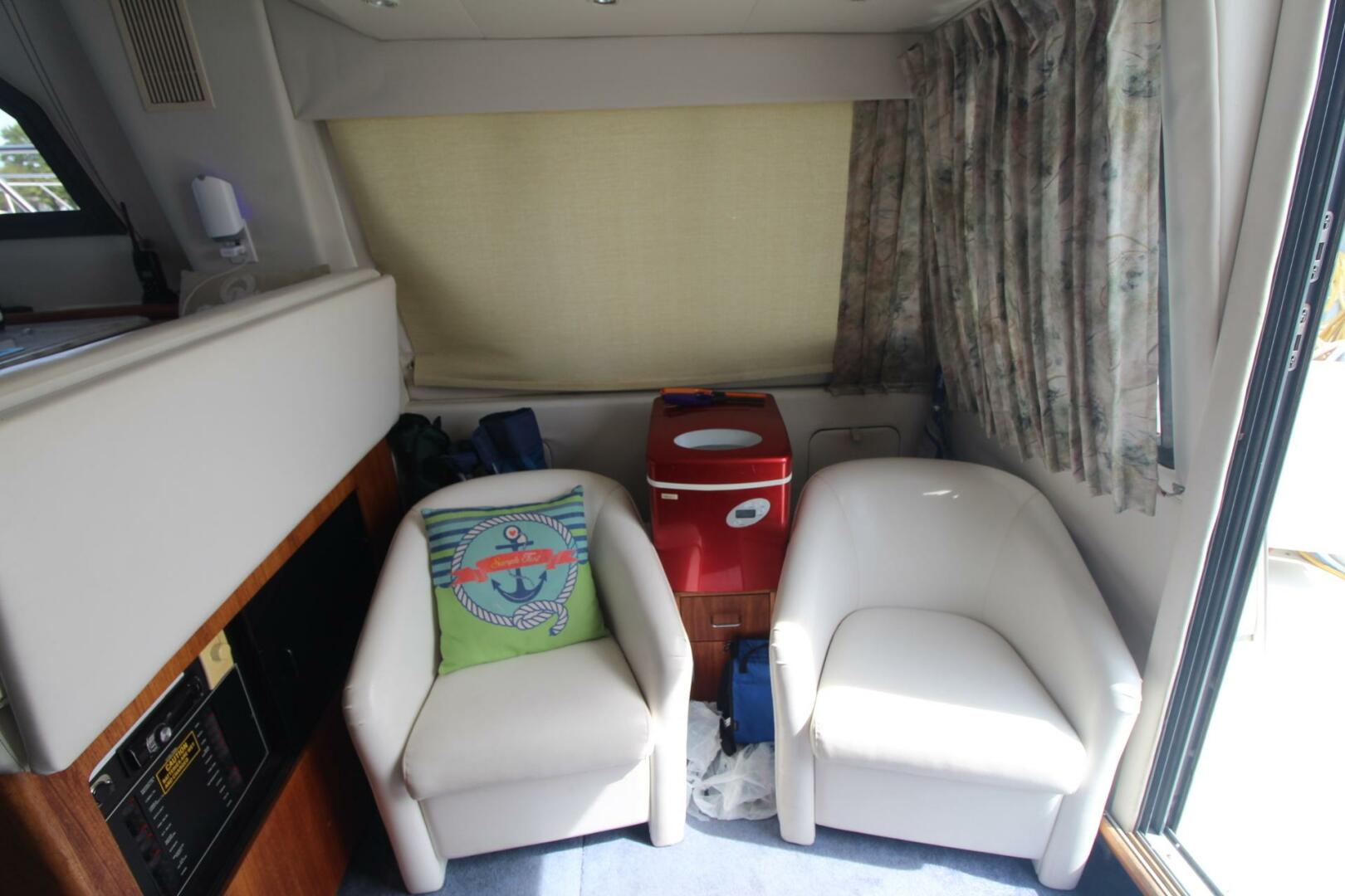 One Mower Time  37ft Carver Yacht For Sale