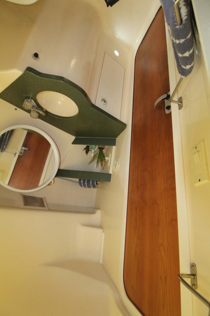 Bella Pazz 31ft Mainship Yacht For Sale