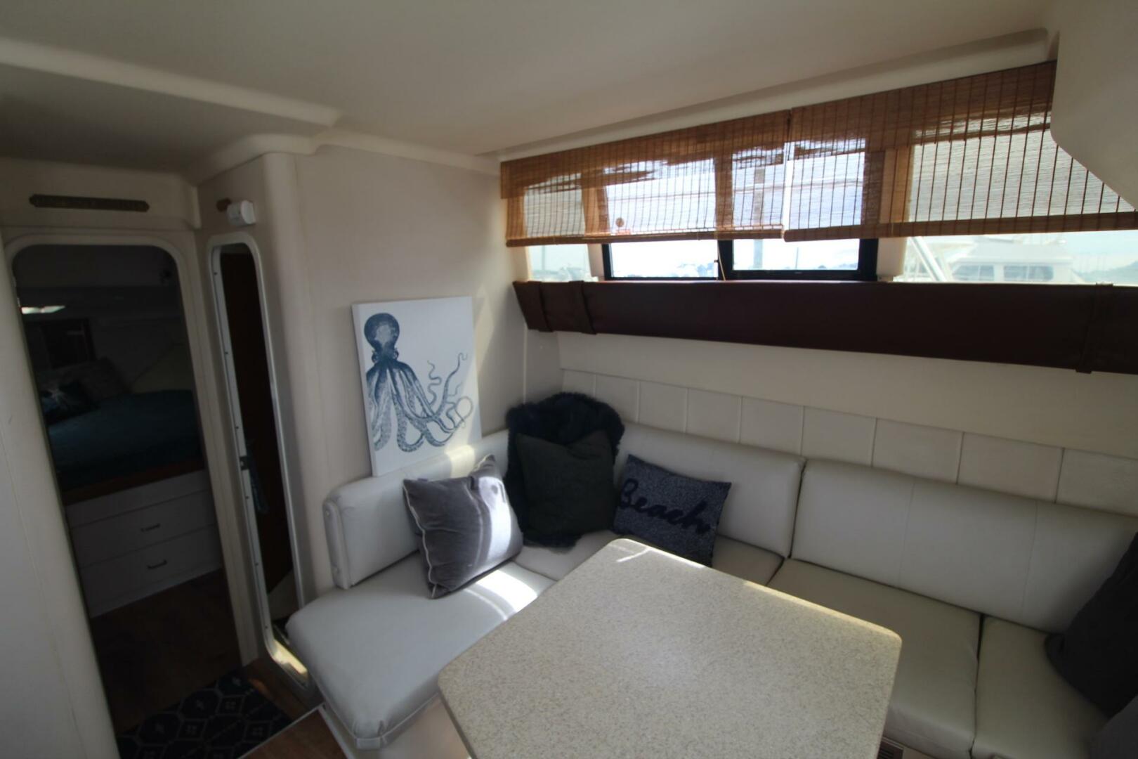 Bella Pazz 31ft Mainship Yacht For Sale