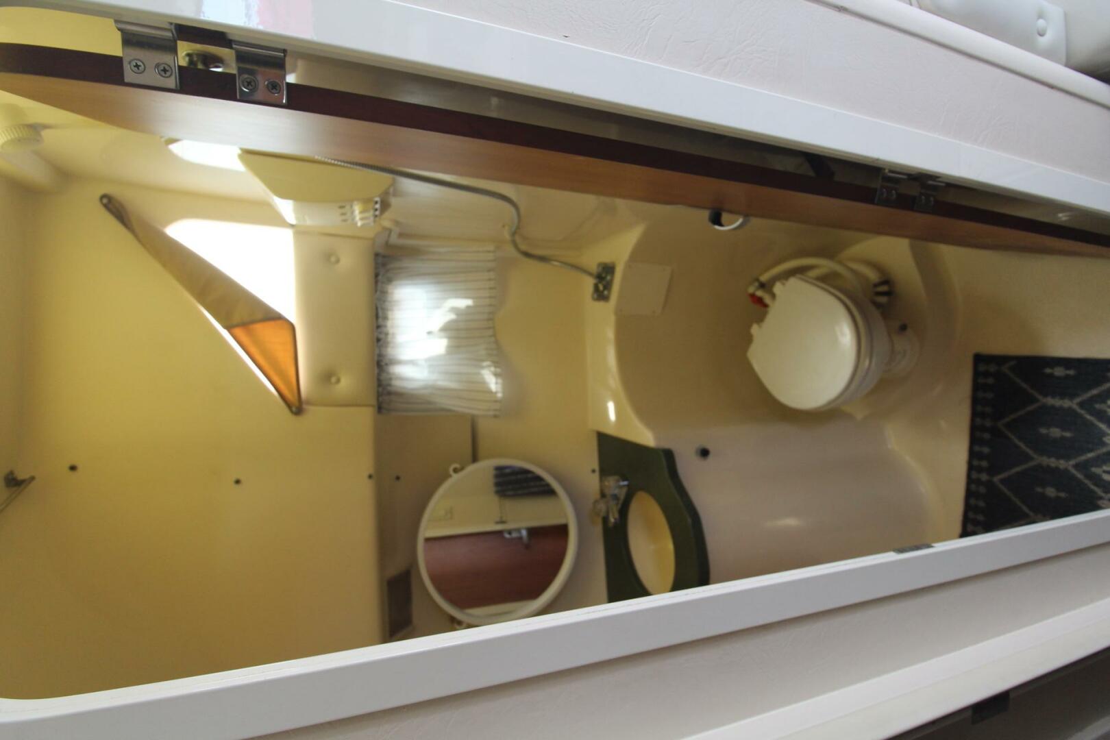 Bella Pazz 31ft Mainship Yacht For Sale