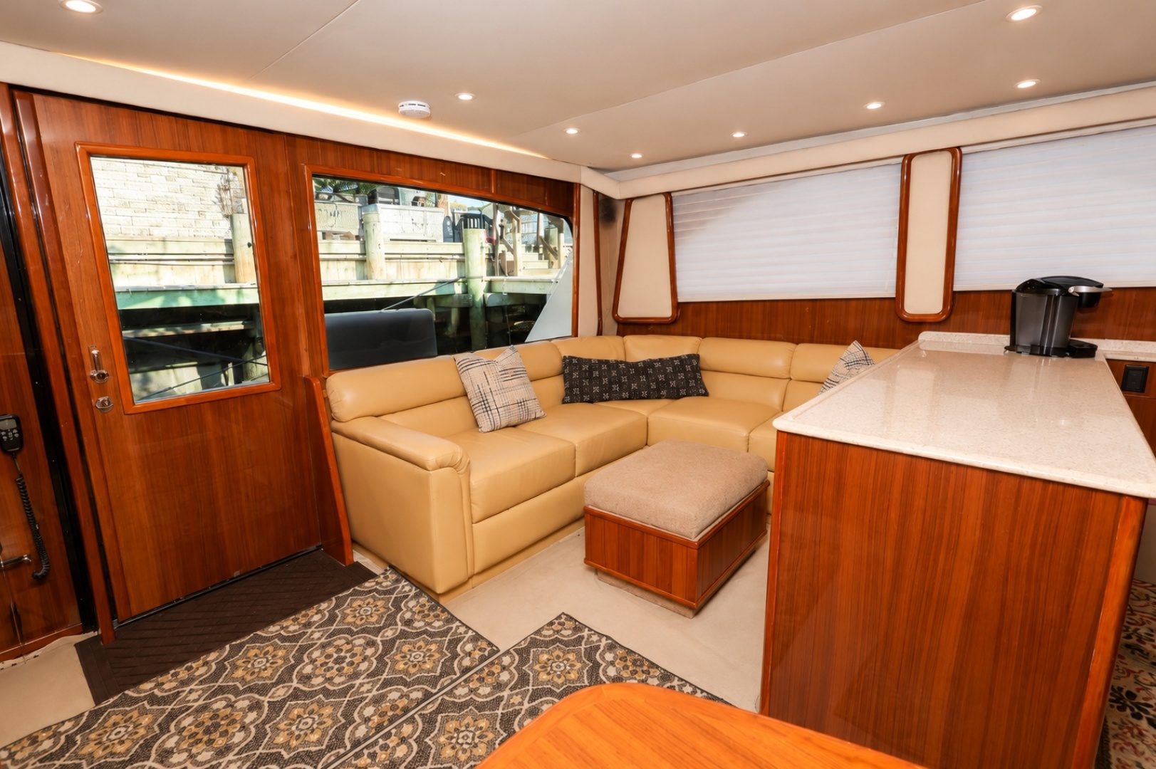 Viking 45 Convertible — CLEAN LIVIN’ - Photo 12