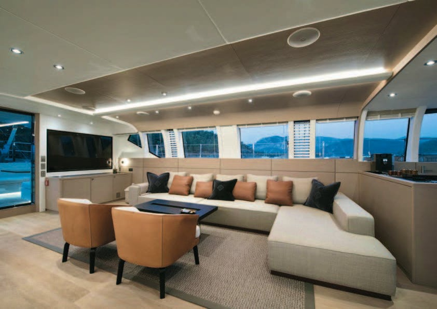 ATLANTIKA 131ft Costruzioni Navali Tigullio Castagnola Yacht For Sale