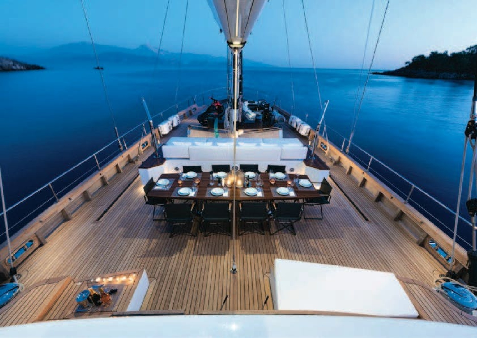 ATLANTIKA 131ft Costruzioni Navali Tigullio Castagnola Yacht For Sale