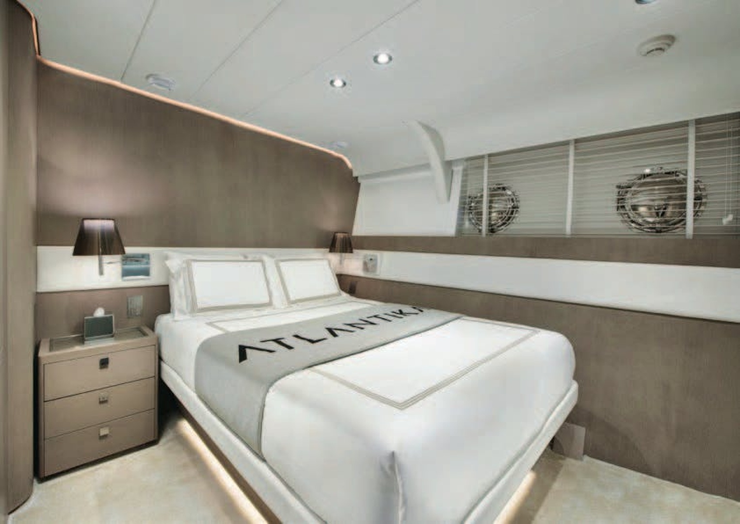 ATLANTIKA 131ft Costruzioni Navali Tigullio Castagnola Yacht For Sale