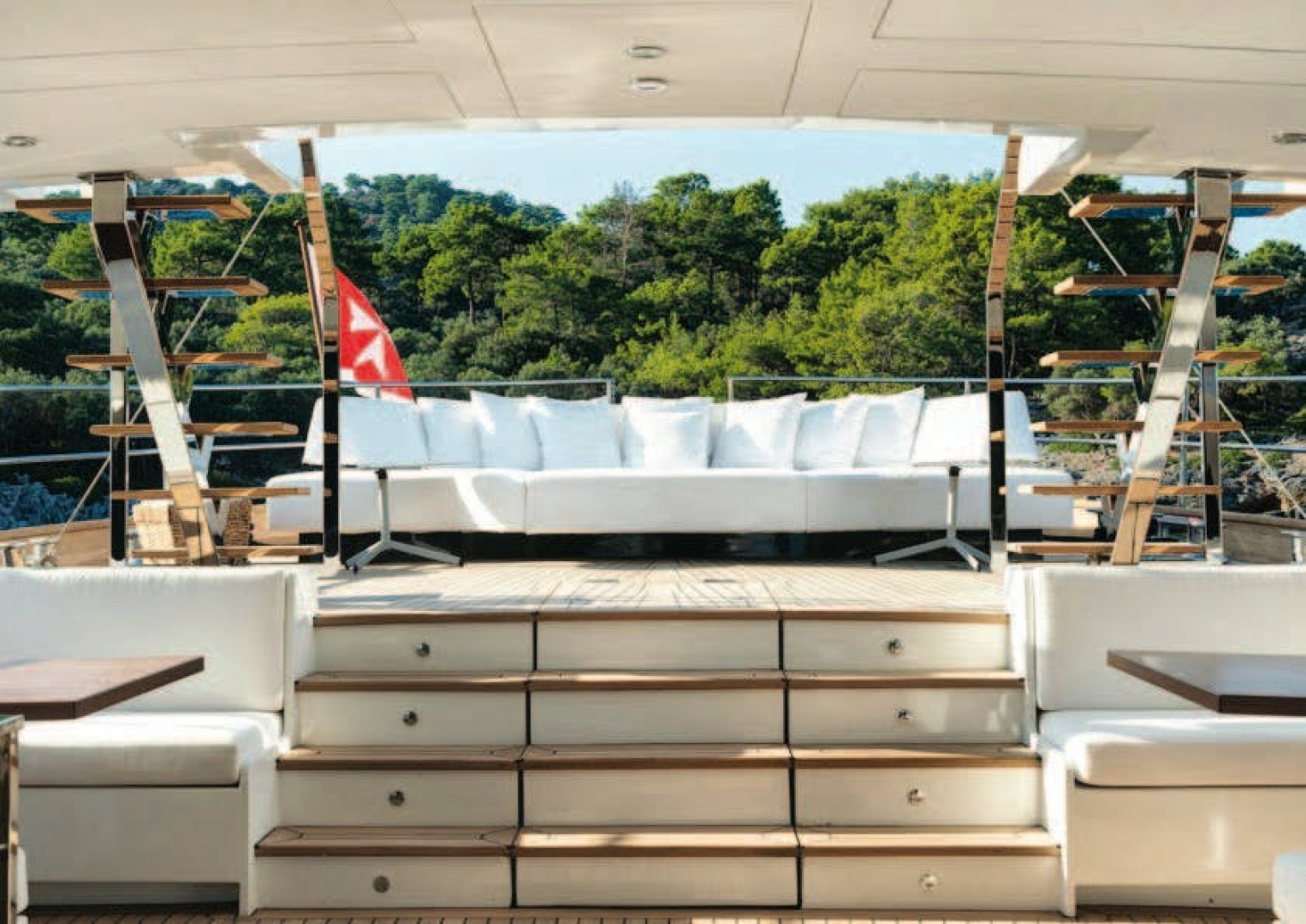 ATLANTIKA 131ft Costruzioni Navali Tigullio Castagnola Yacht For Sale