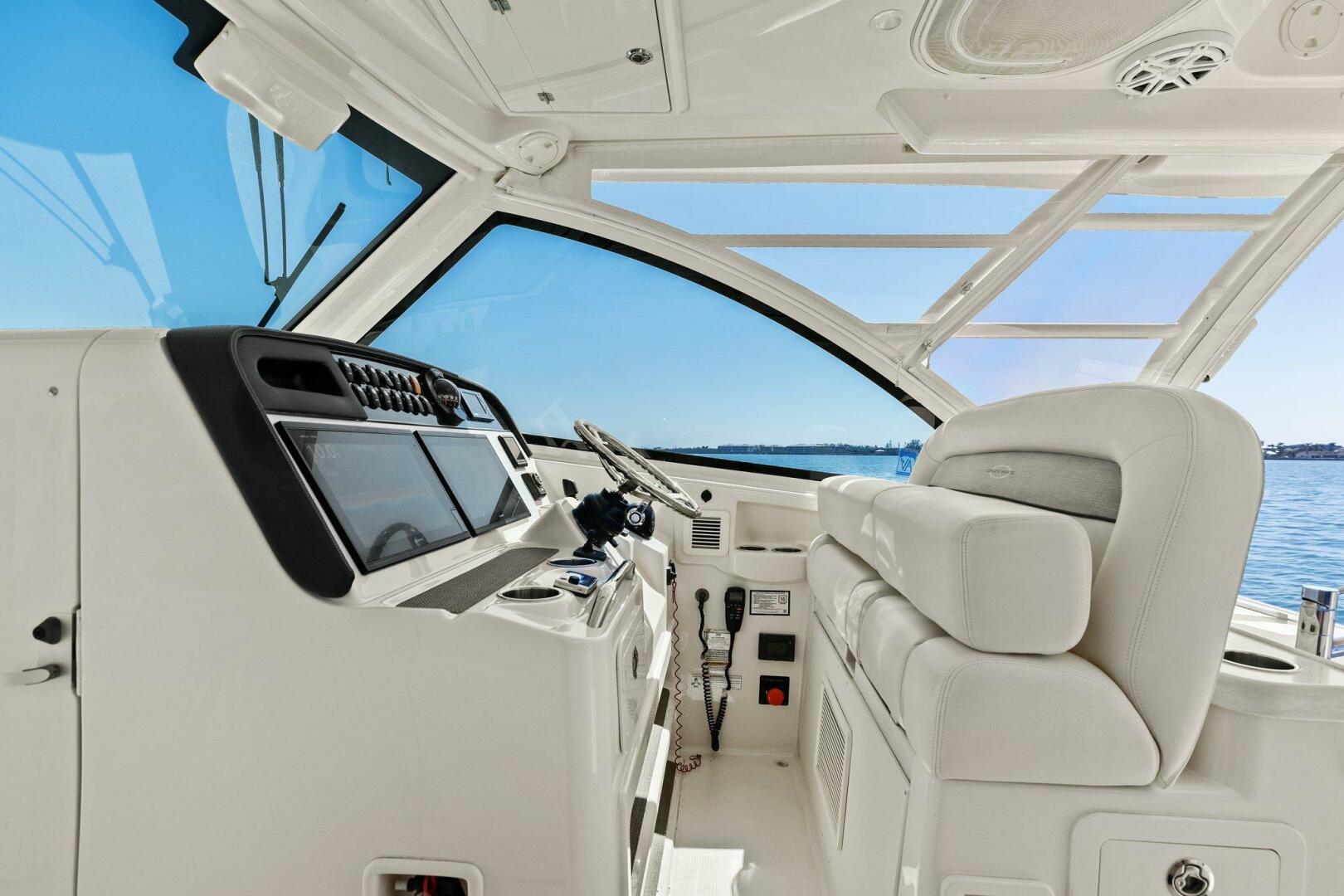 2016 375 Grady-White Freedom - Profile