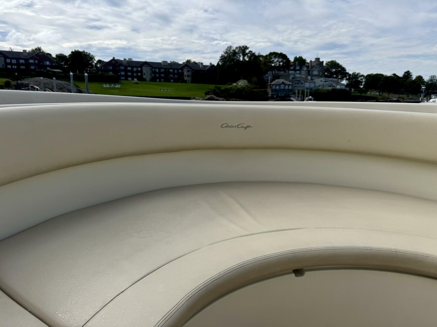 Wrap-Around Bow Seating