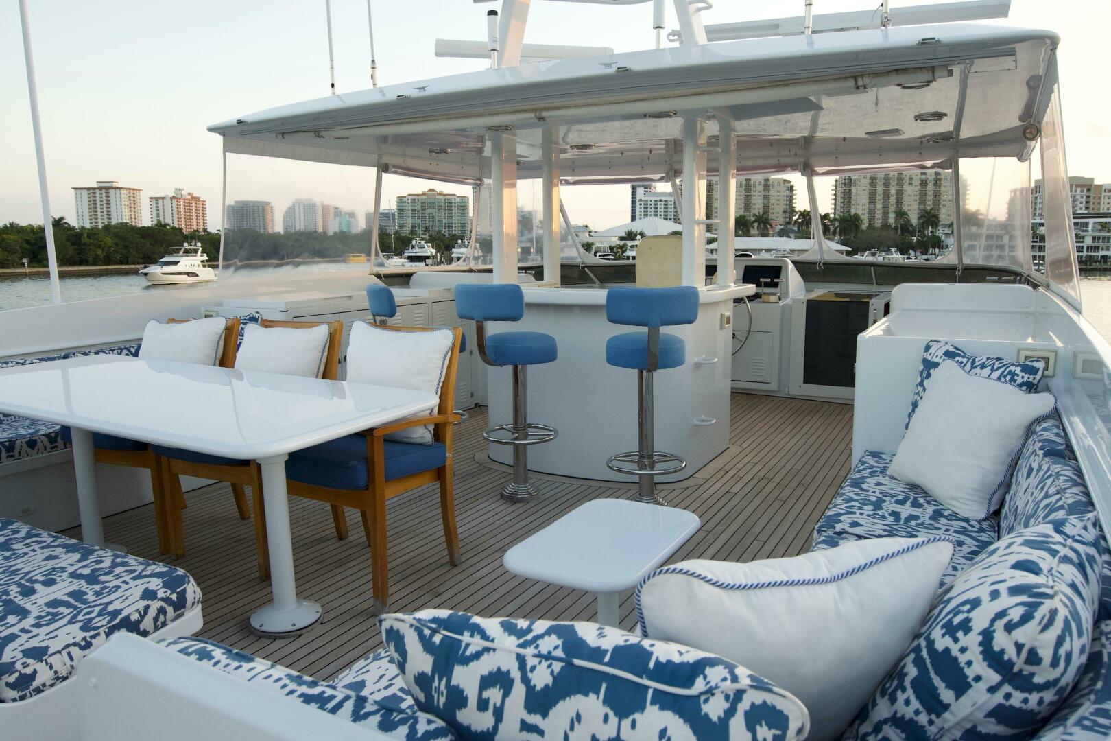 1999 Burger 85 deck house