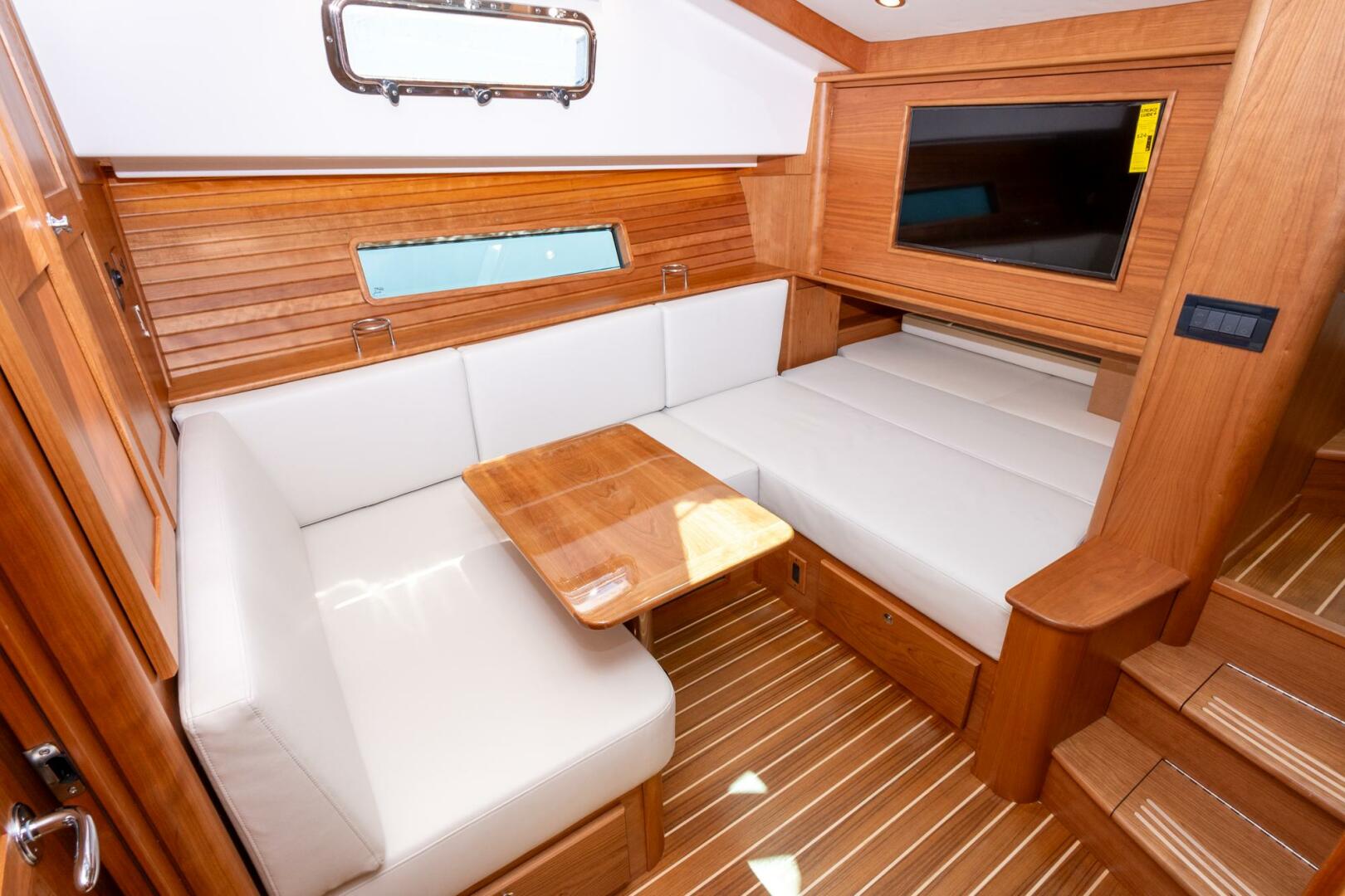 2026 Sabre 43 SE 23
