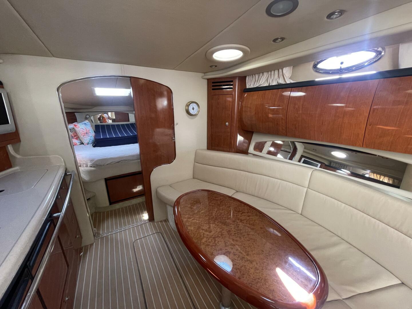 36ft Sea Ray Yacht For Sale