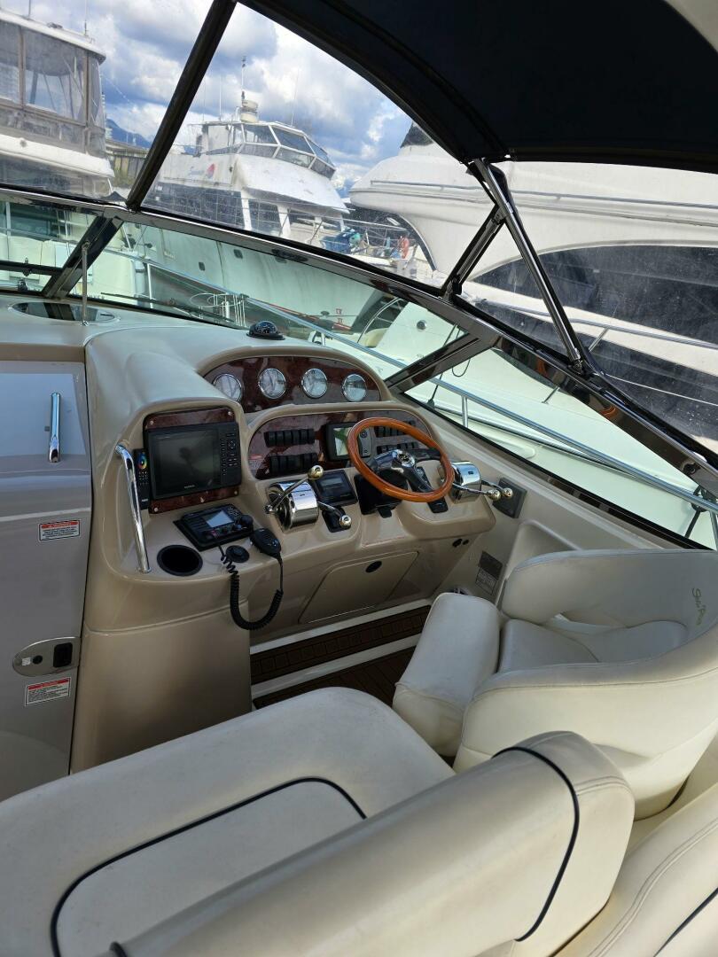 36ft Sea Ray Yacht For Sale