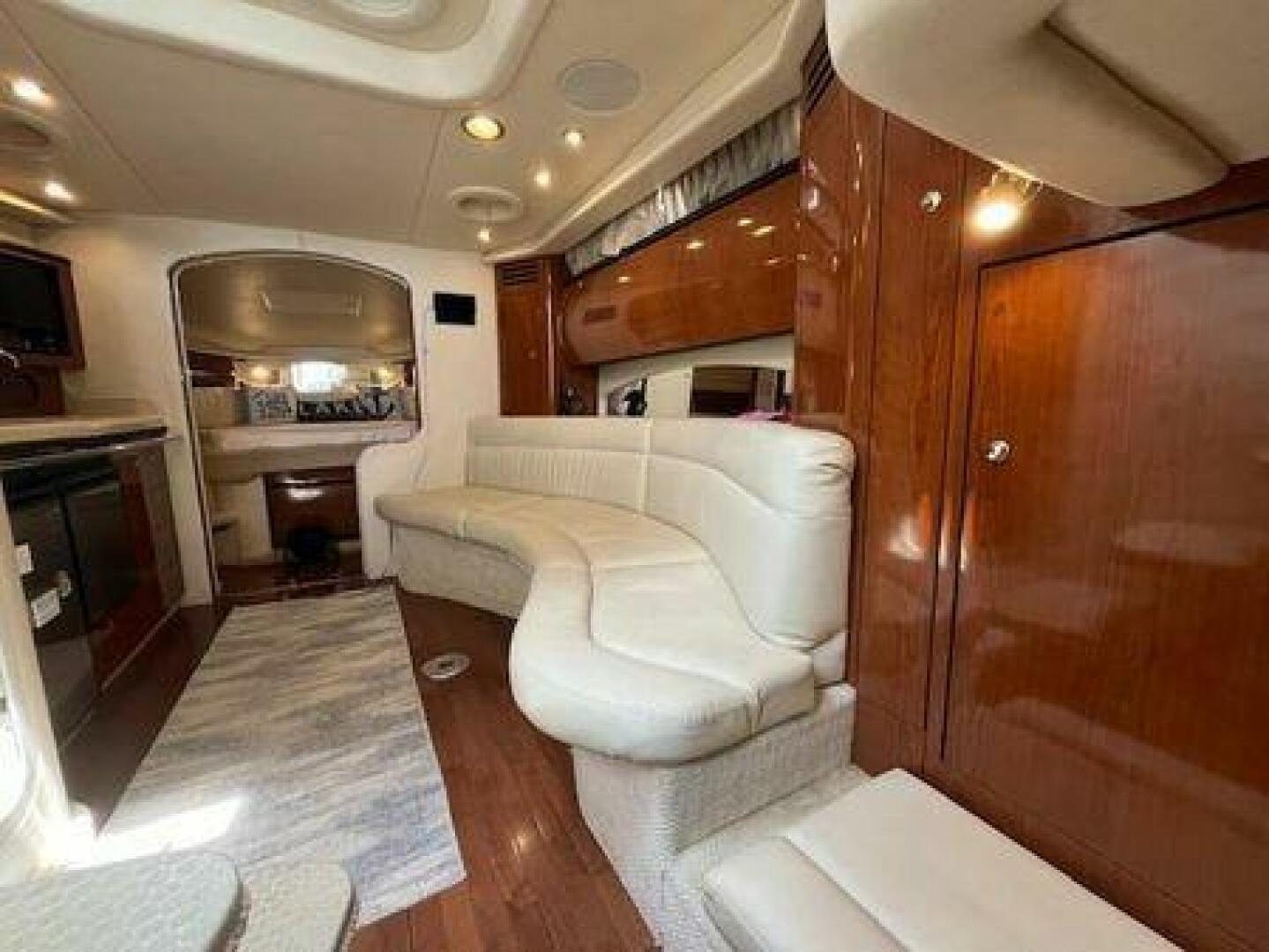 36ft Sea Ray Yacht For Sale