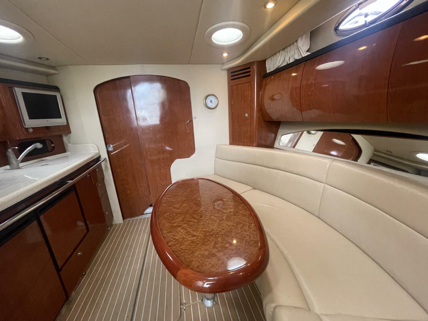 36ft Sea Ray Yacht For Sale