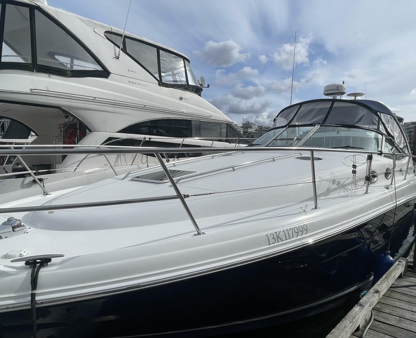 36ft Sea Ray Yacht For Sale
