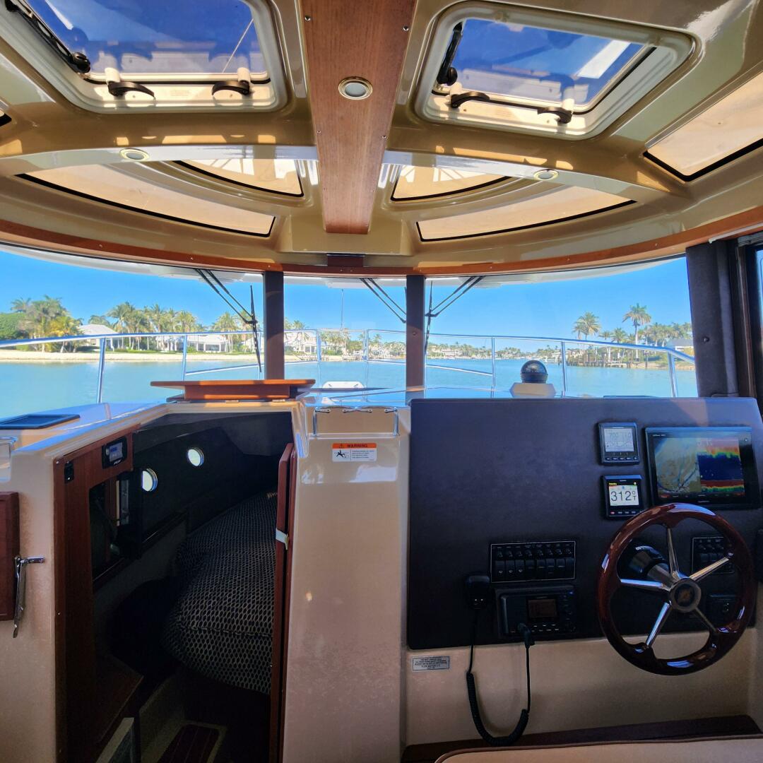 2019 Ranger Tugs R-29 Cb for sale