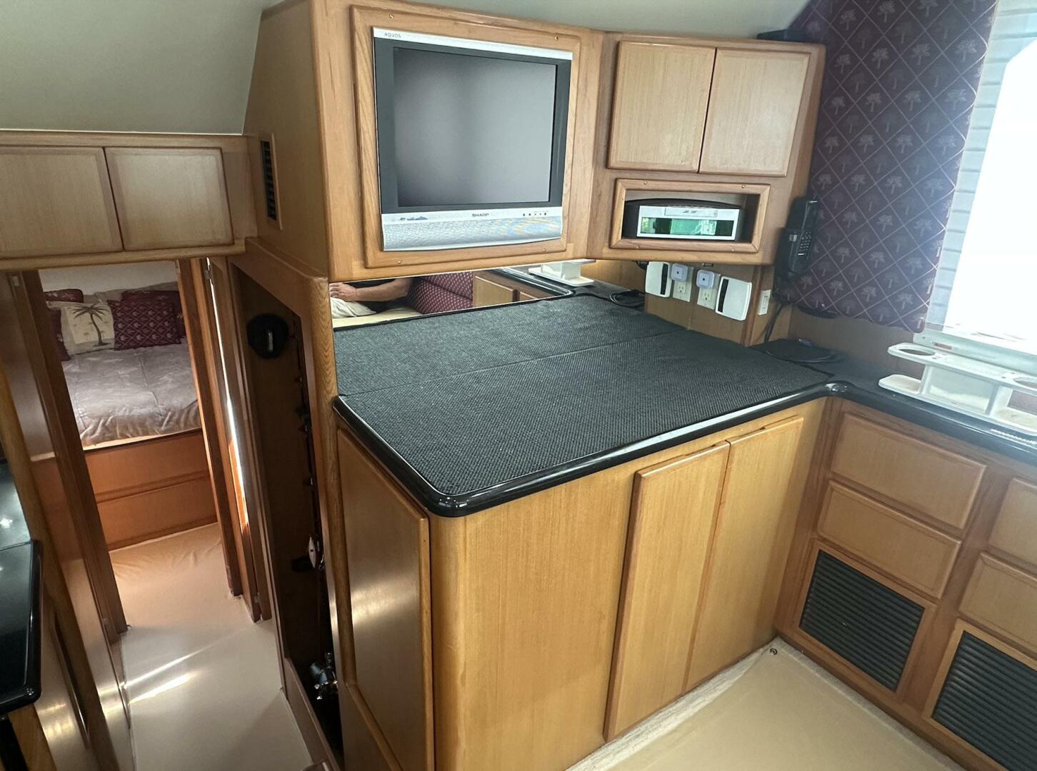 Current Addition 42ft Henriques Yacht For Sale