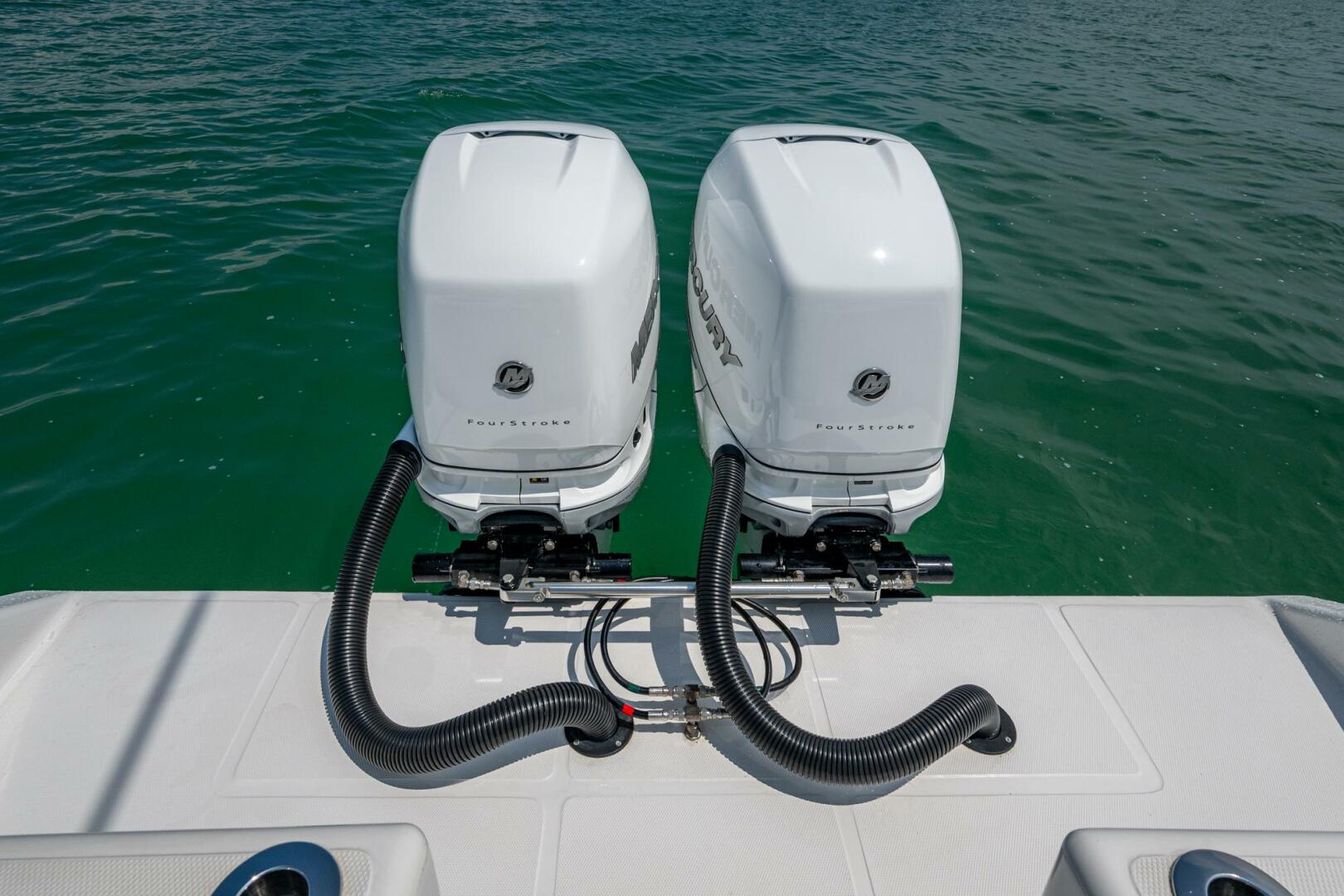 31ft SeaHunter Yacht For Sale
