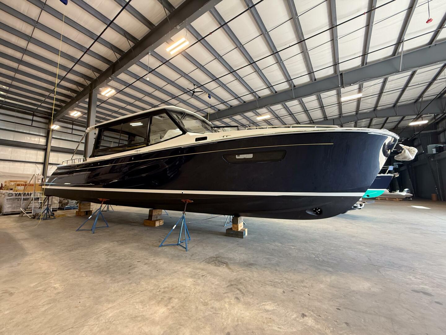 46ft MJM Yacht For Sale