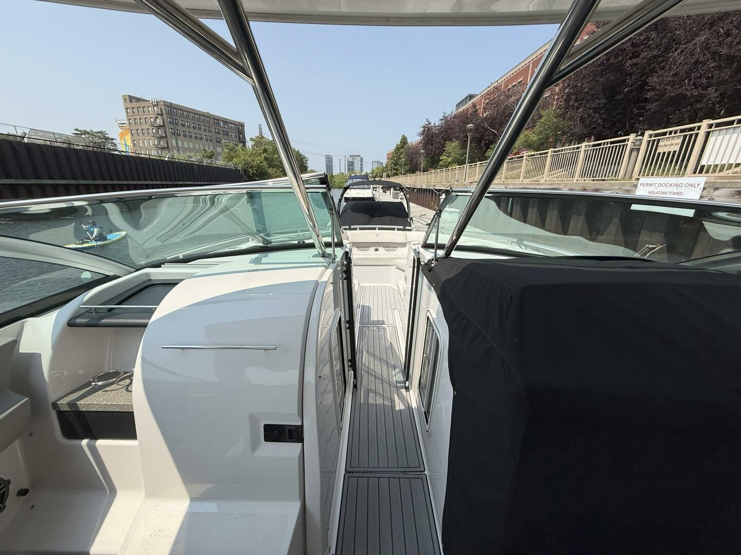 THE GOOD LIFE 35ft Four Winns Yacht For Sale