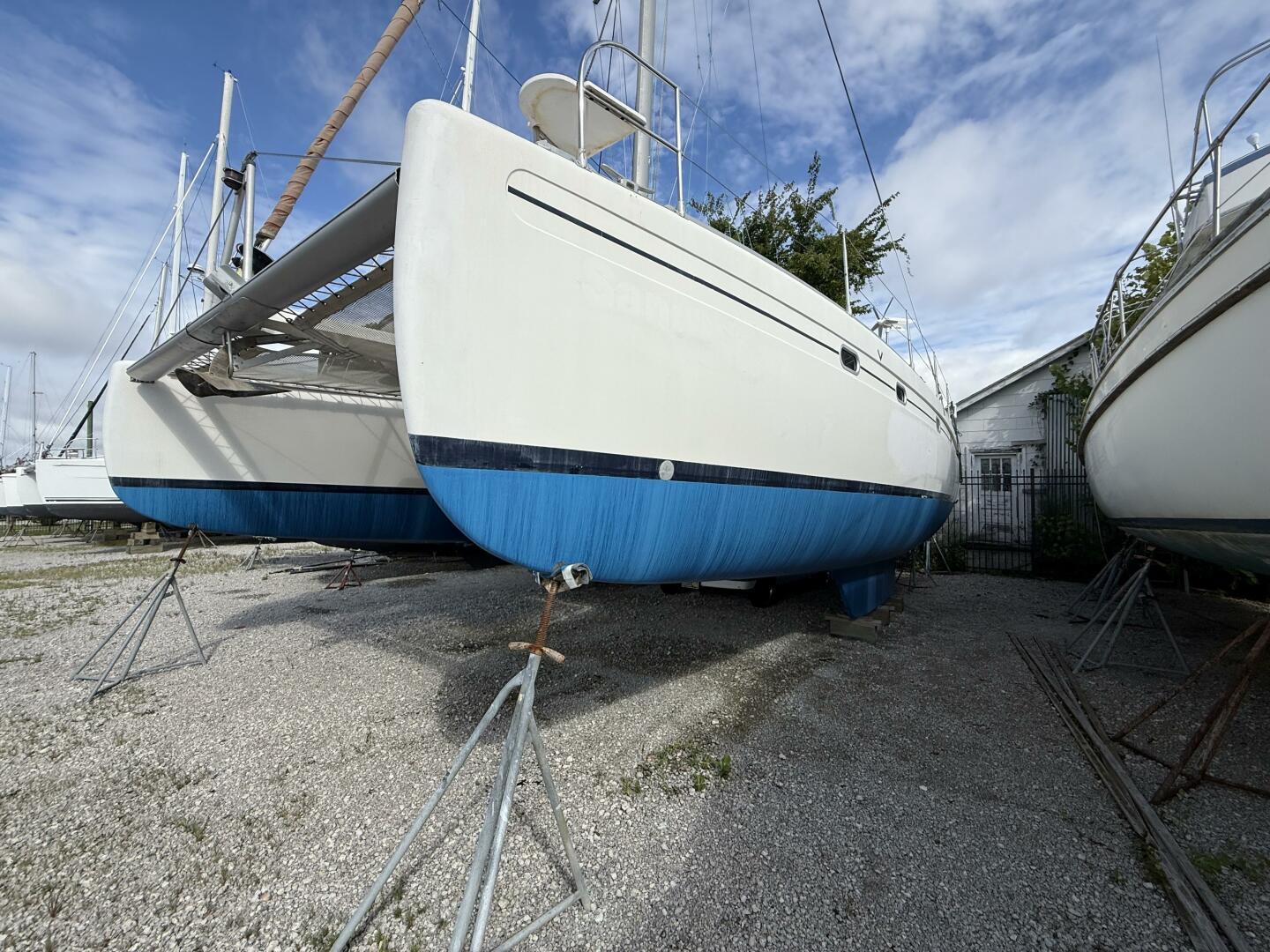 SANDY K 42ft Fountaine Pajot Yacht For Sale