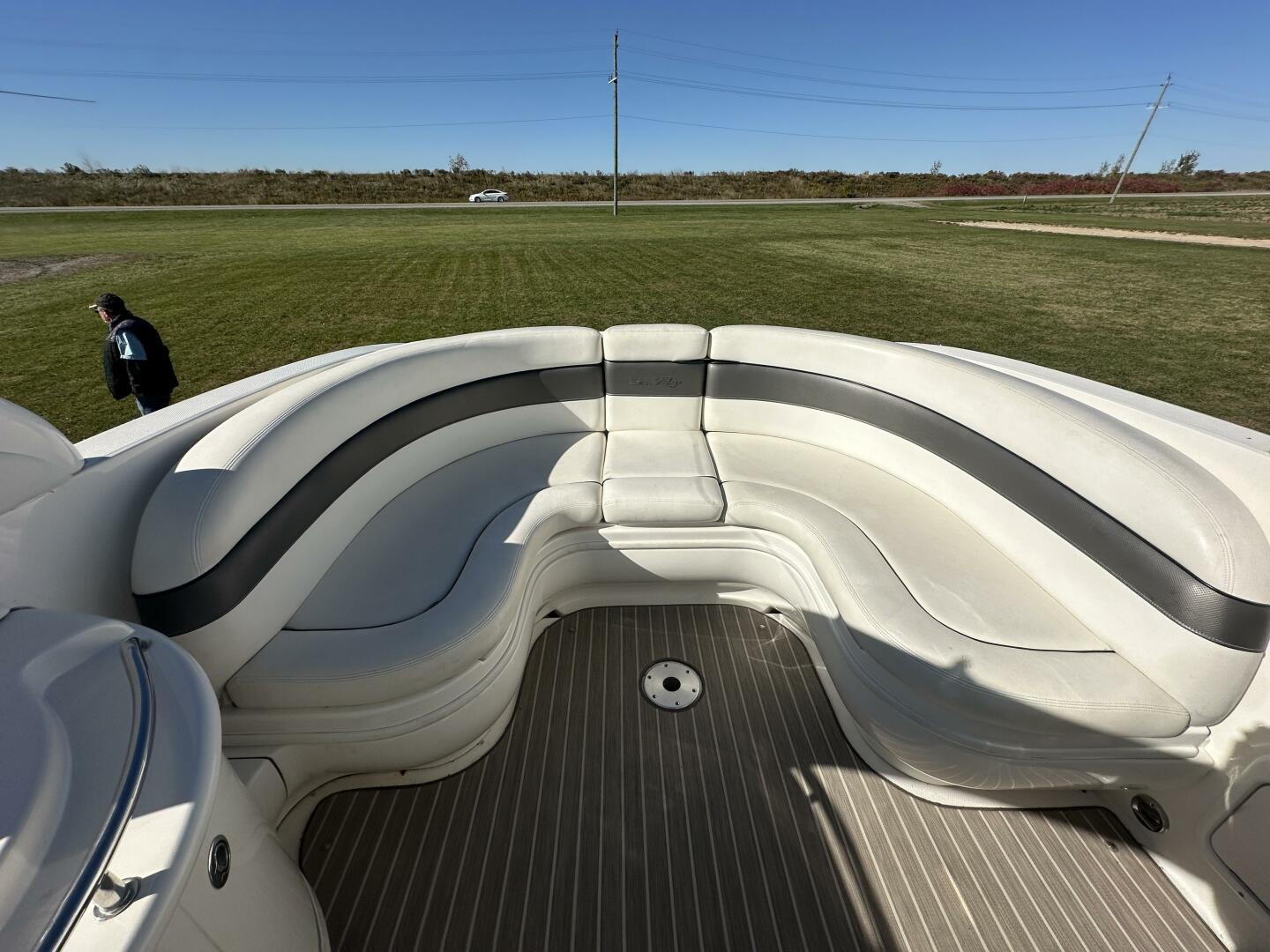 29ft Sea Ray Yacht For Sale