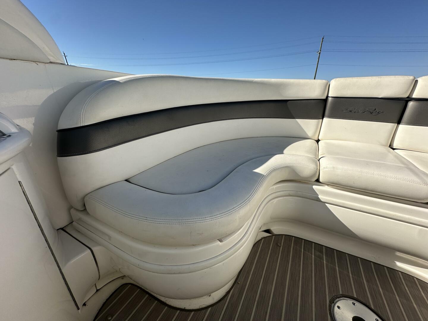 29ft Sea Ray Yacht For Sale