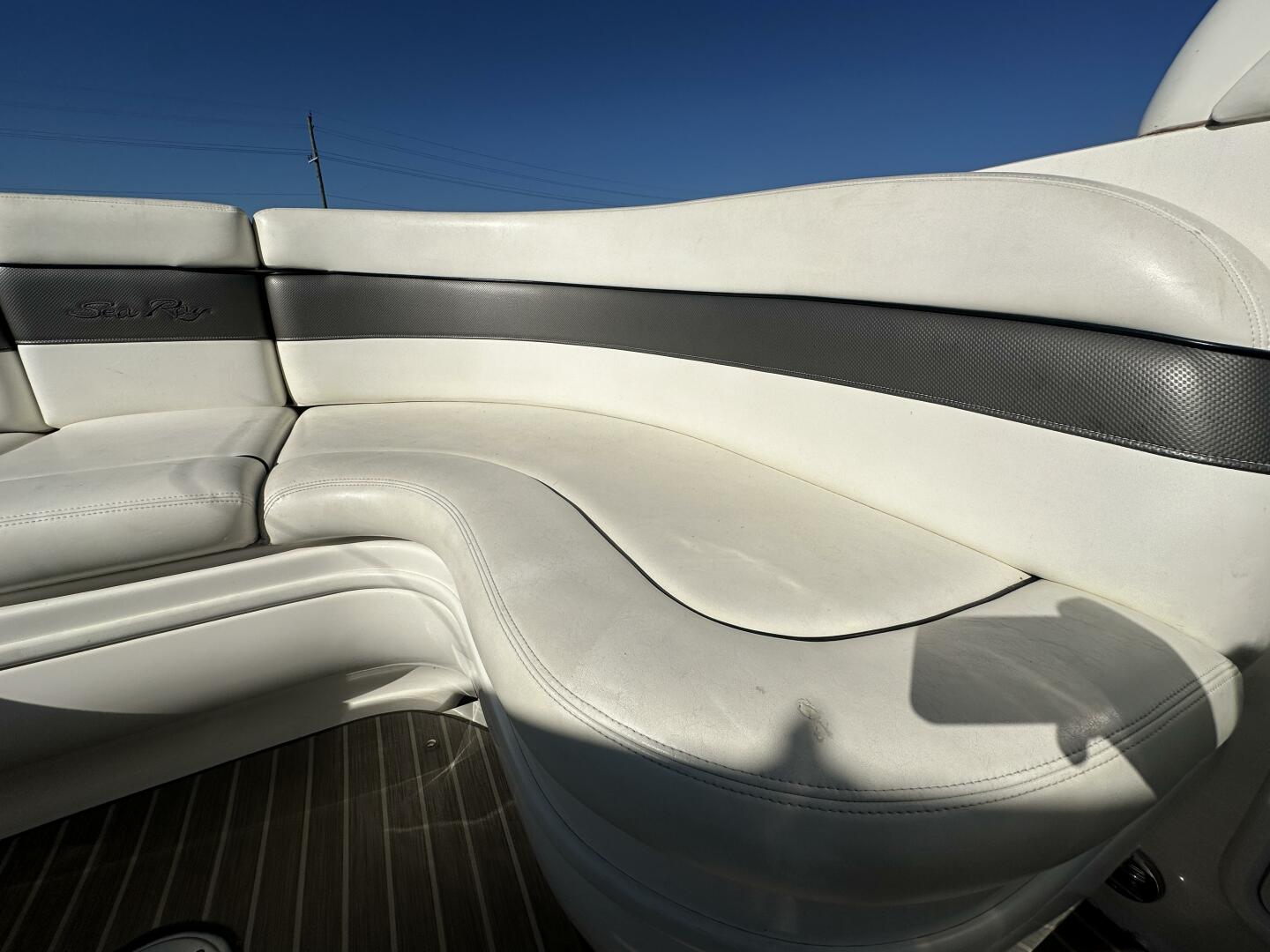 29ft Sea Ray Yacht For Sale