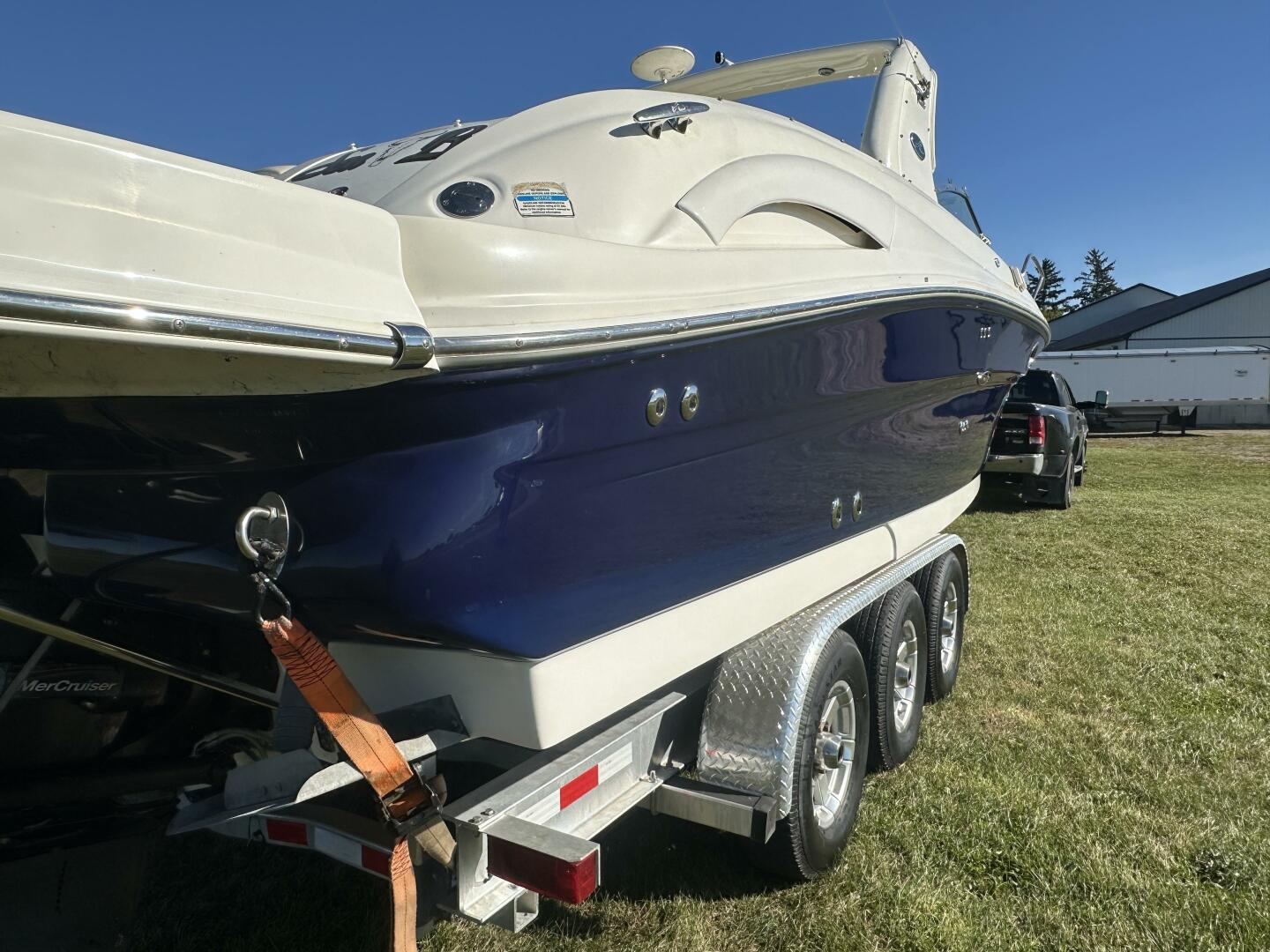 29ft Sea Ray Yacht For Sale