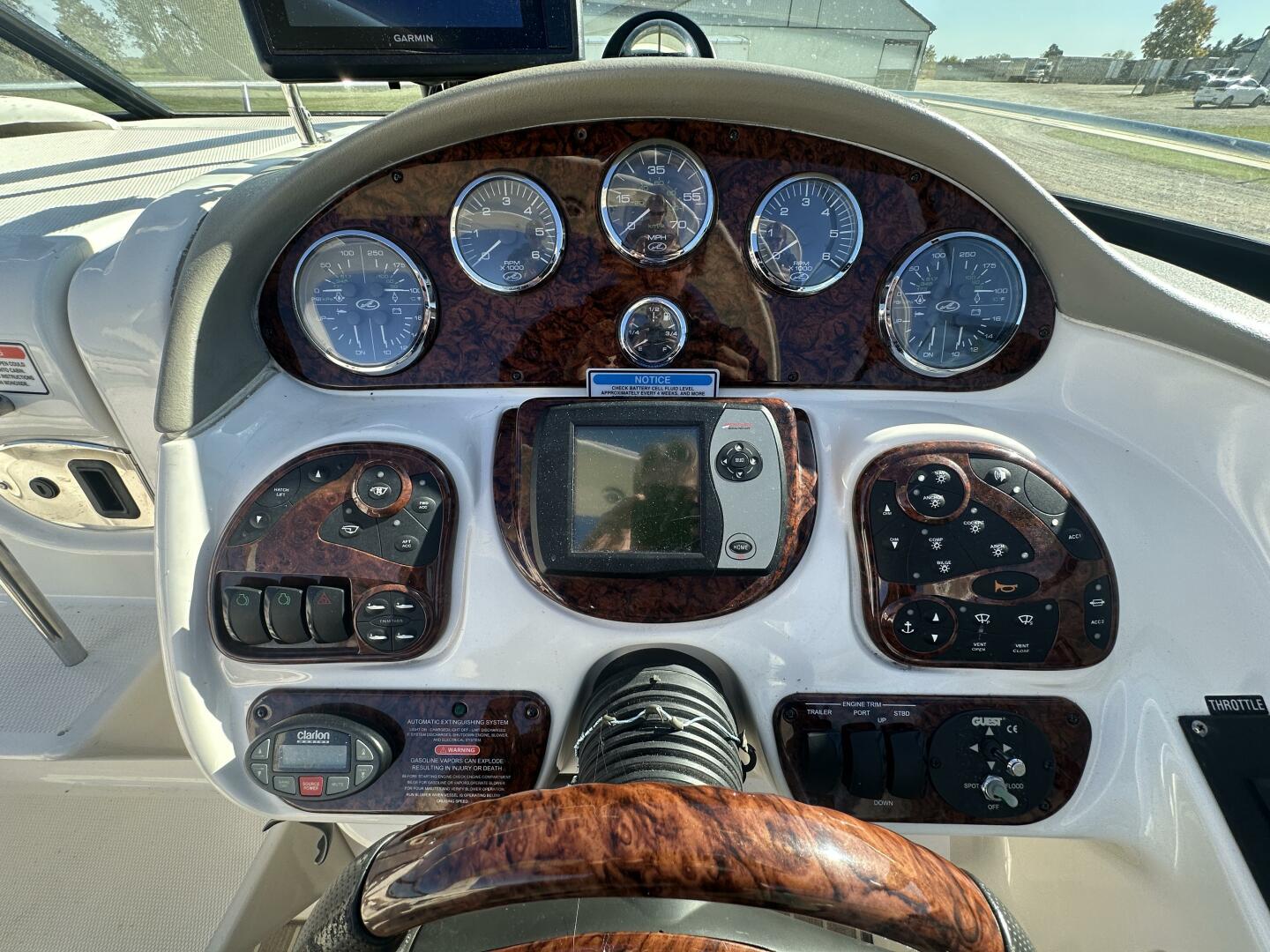 29ft Sea Ray Yacht For Sale