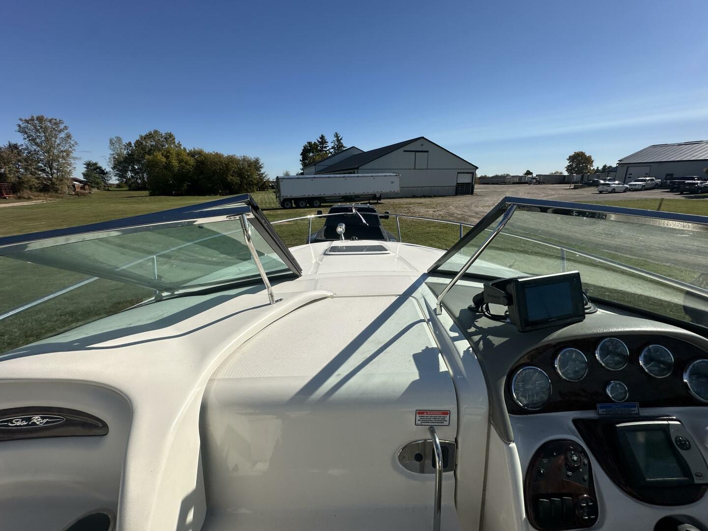 29ft Sea Ray Yacht For Sale