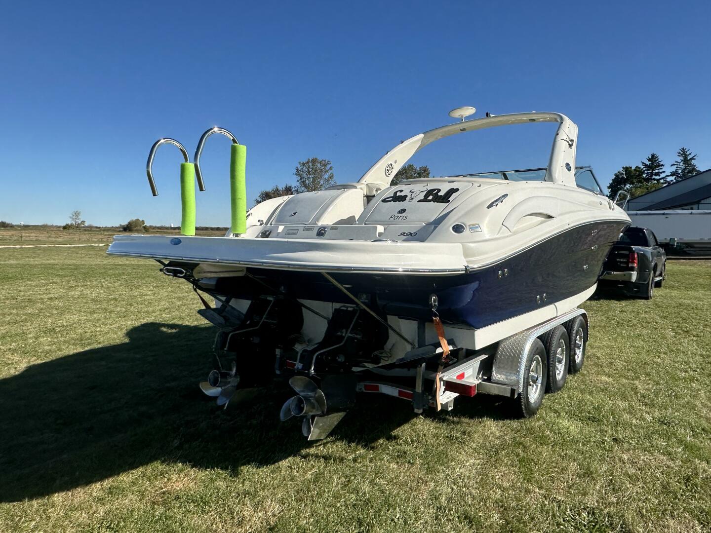 29ft Sea Ray Yacht For Sale