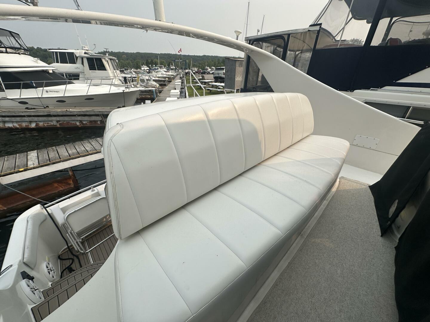 36ft Carver Yacht For Sale