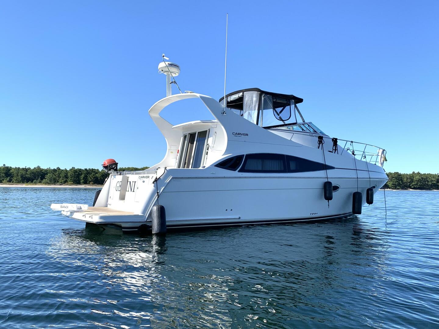 36ft Carver Yacht For Sale